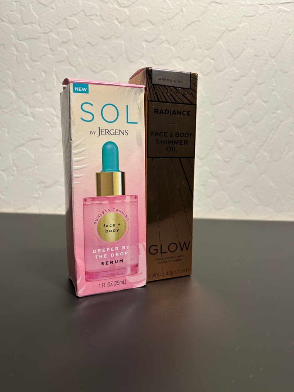 NWT Tan and Glow Sunless Tanning and Shimmer Oil Set
